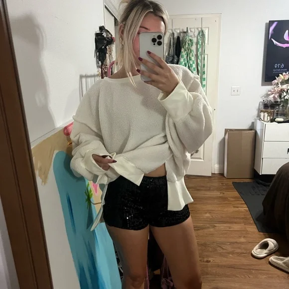 SHEIN sparkle shorts - Picture 2 of 9